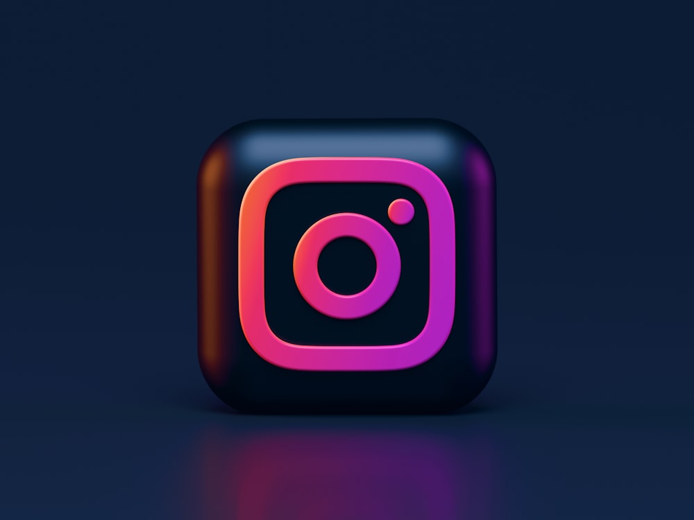 Instagram 2024: Giải Mã Thuật Toán & 7 Mẹo Vàng Tăng Tương Tác Hiệu Quả